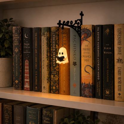 🔥 NEW FOR HALLOWEEN 2026 | 👻 Bookshelf Lantern Light – Cozy Halloween Décor for Book Lovers